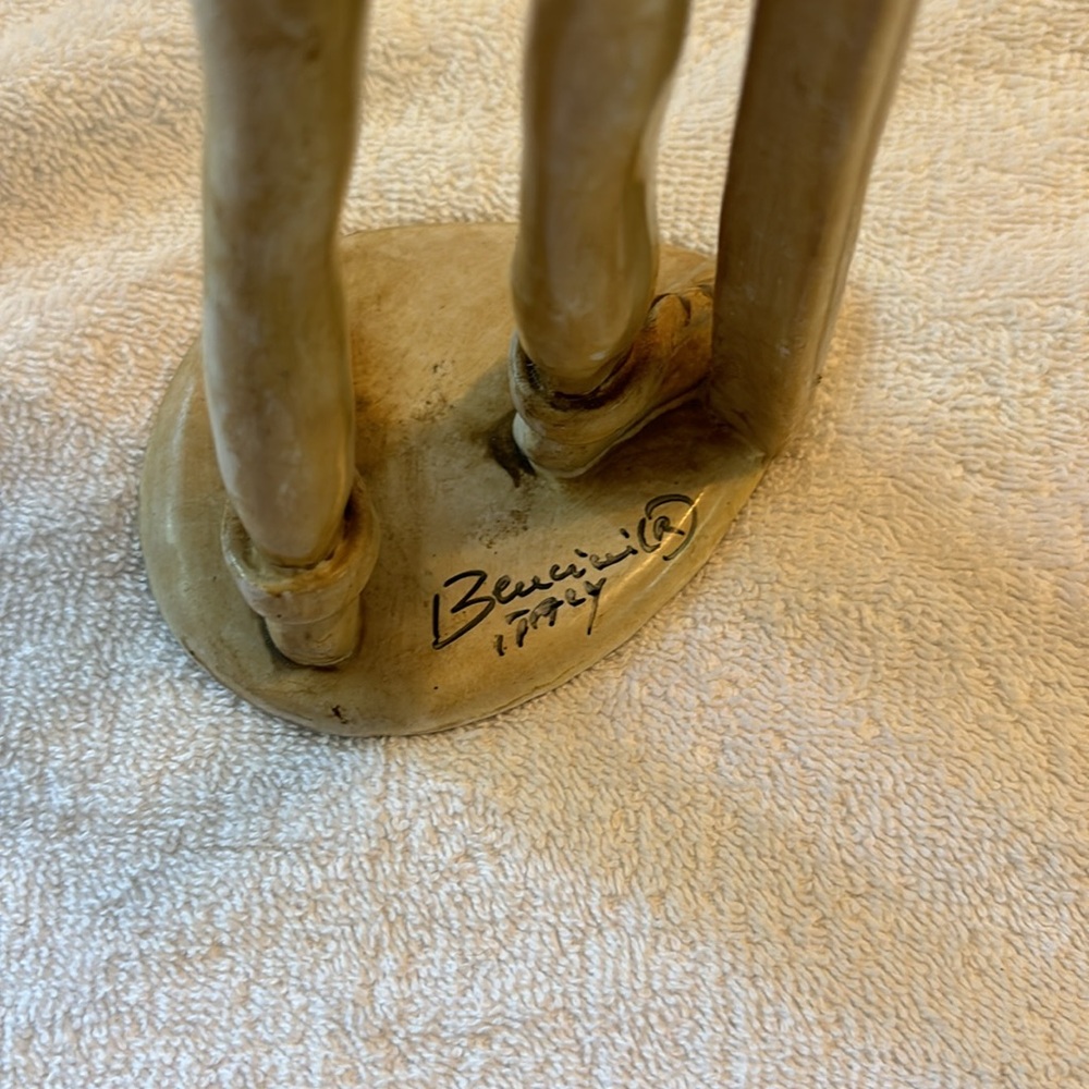 Vintage 12” T Bencini Skier Figurine Statue Signed Italy - Picture 5 of 6